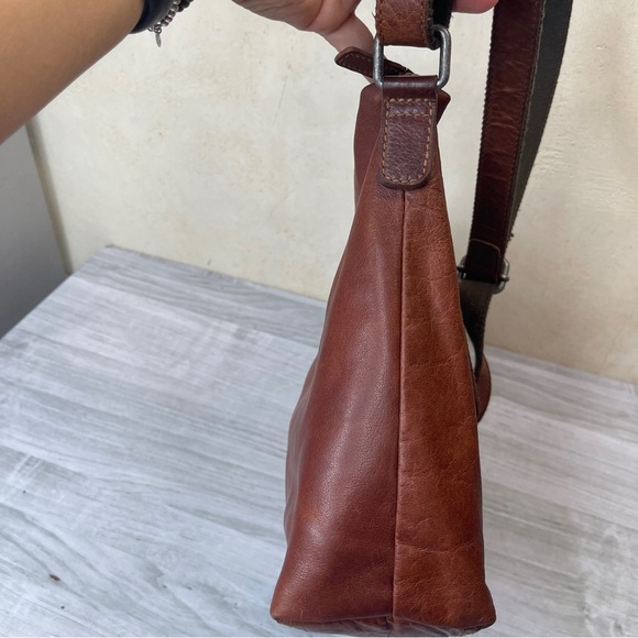 Jack Georges Brown Buffalo Leather Voyager Zip Crossbody Bag w/ Canvas Strap - Picture 4 of 16